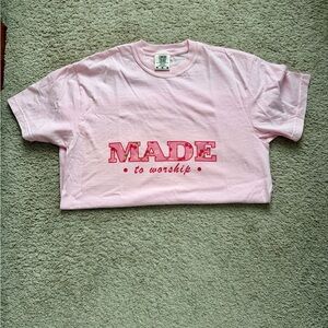 Medium Comfort Colors top